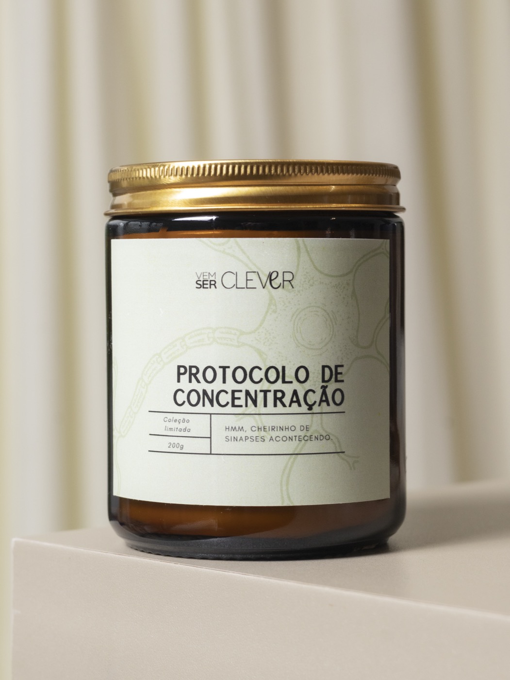 Vela Protocolo de Concentração — rótulo verde menta com ilustração de neurônios